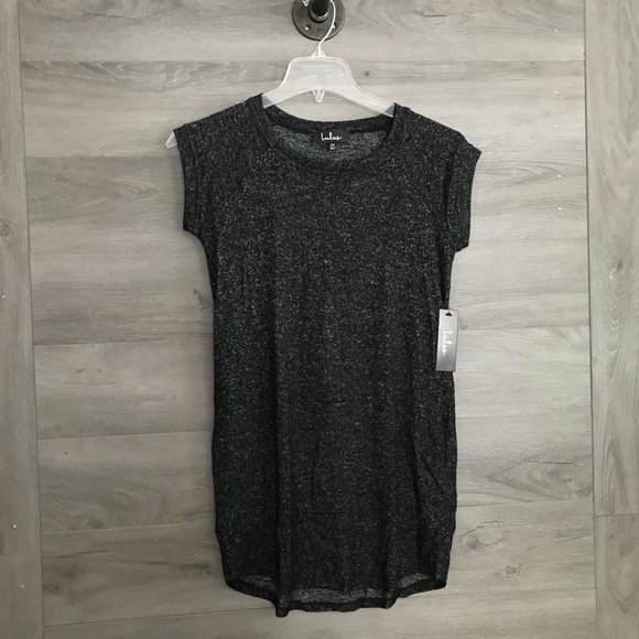 Lulus Dresses & Skirts - Lulus Dress w/ Pockets